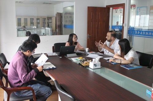 惠合與黎巴嫩夾層鍋客戶洽談圖1